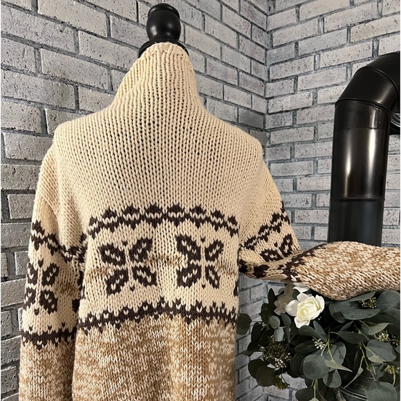 THE LIMITED HAND KNIT  Ladies Cream & Brown Zip Up Cardigan - Picture 4 of 6